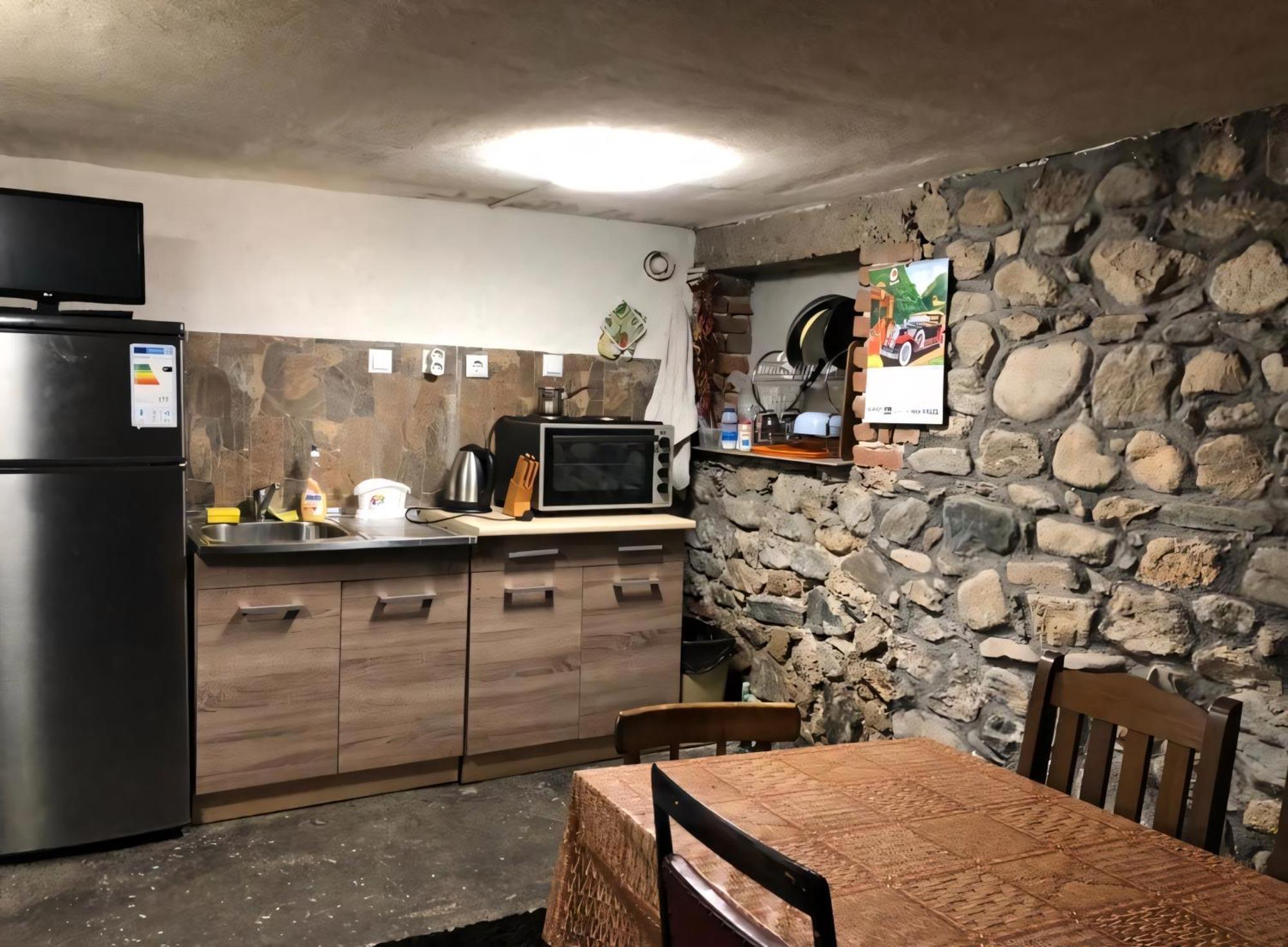 ספרבה בניה Alpin Guest House מראה חיצוני תמונה