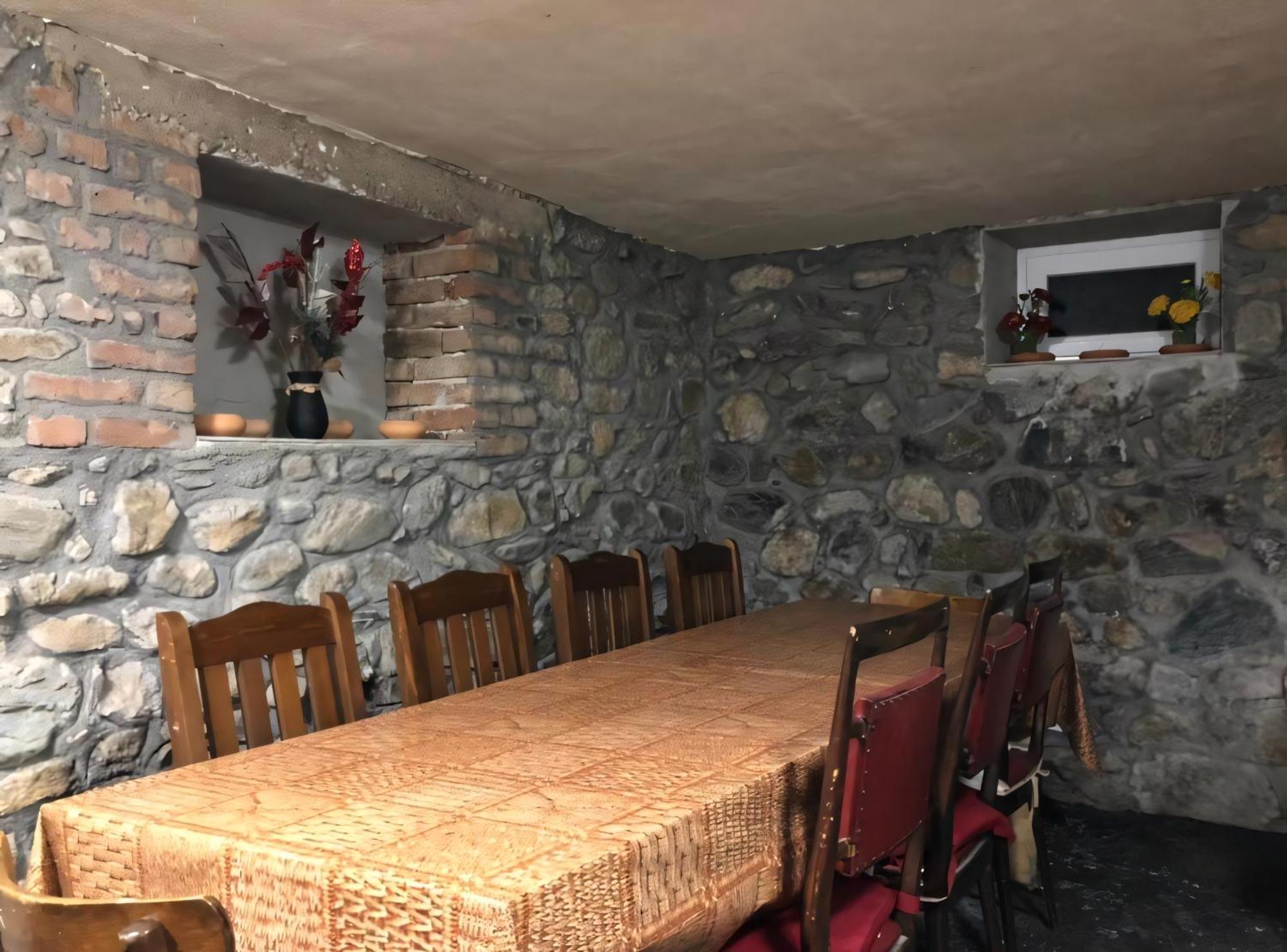 ספרבה בניה Alpin Guest House מראה חיצוני תמונה