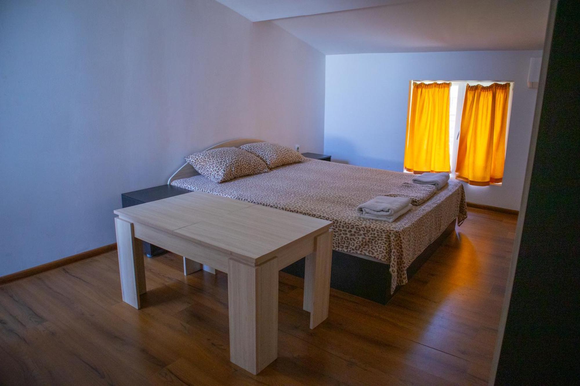 ספרבה בניה Alpin Guest House מראה חיצוני תמונה