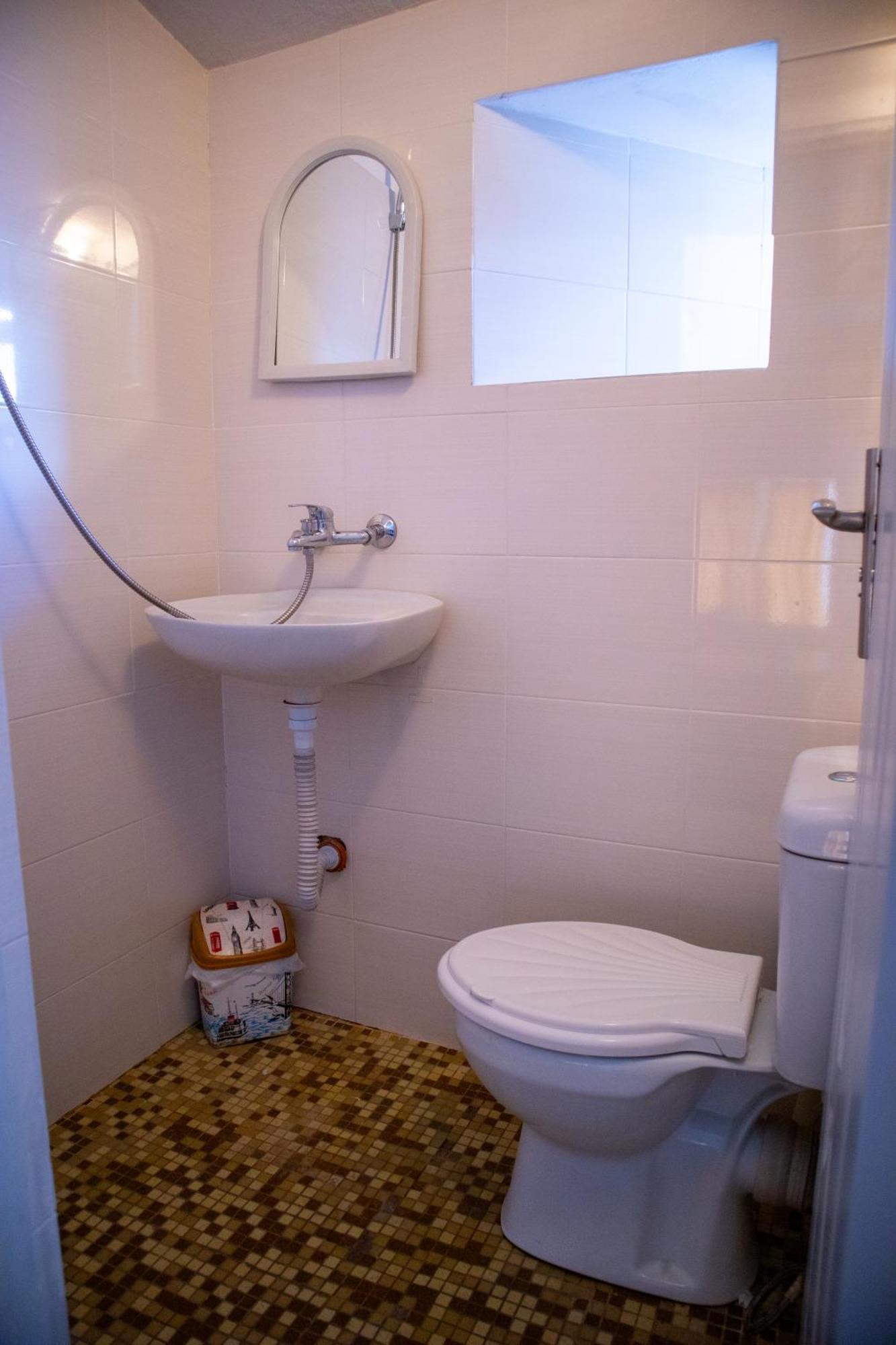 ספרבה בניה Alpin Guest House מראה חיצוני תמונה