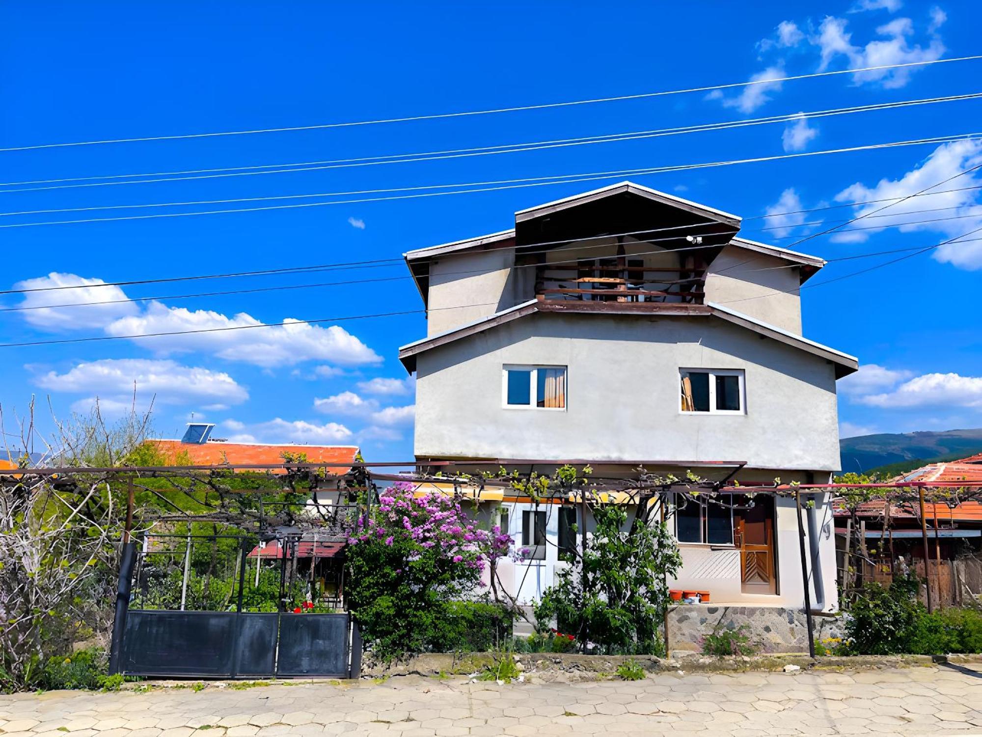 ספרבה בניה Alpin Guest House מראה חיצוני תמונה