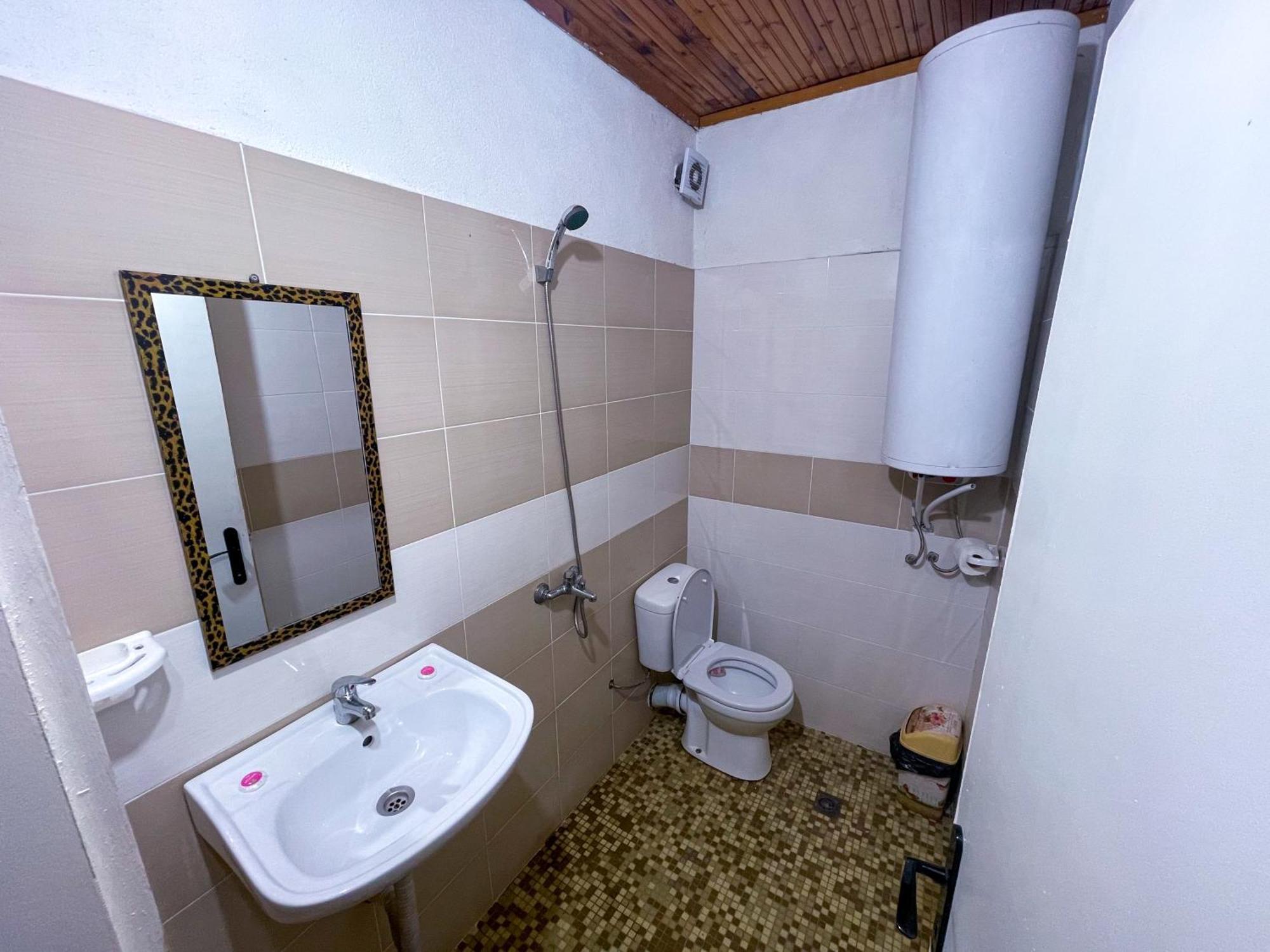 ספרבה בניה Alpin Guest House מראה חיצוני תמונה